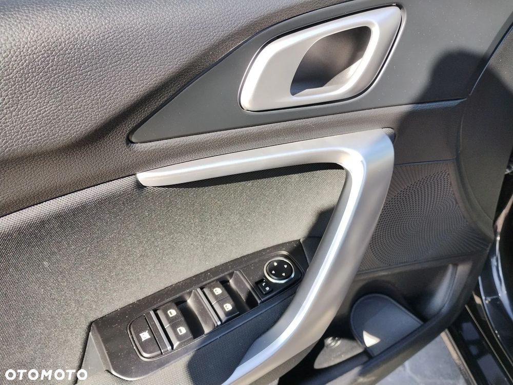 Kia Ceed 1.5 T-GDI M DCT - 19