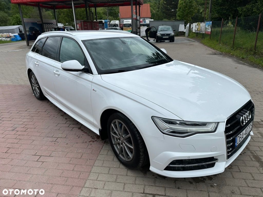Audi A6 Avant 2.0 TDI quattro S tronic - 1