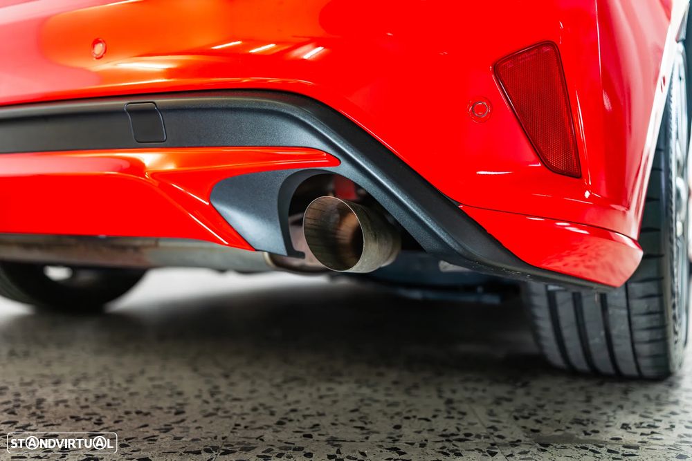 Ford Focus 2.3 EcoBoost S&S ST c/ Pack Estilo - 42