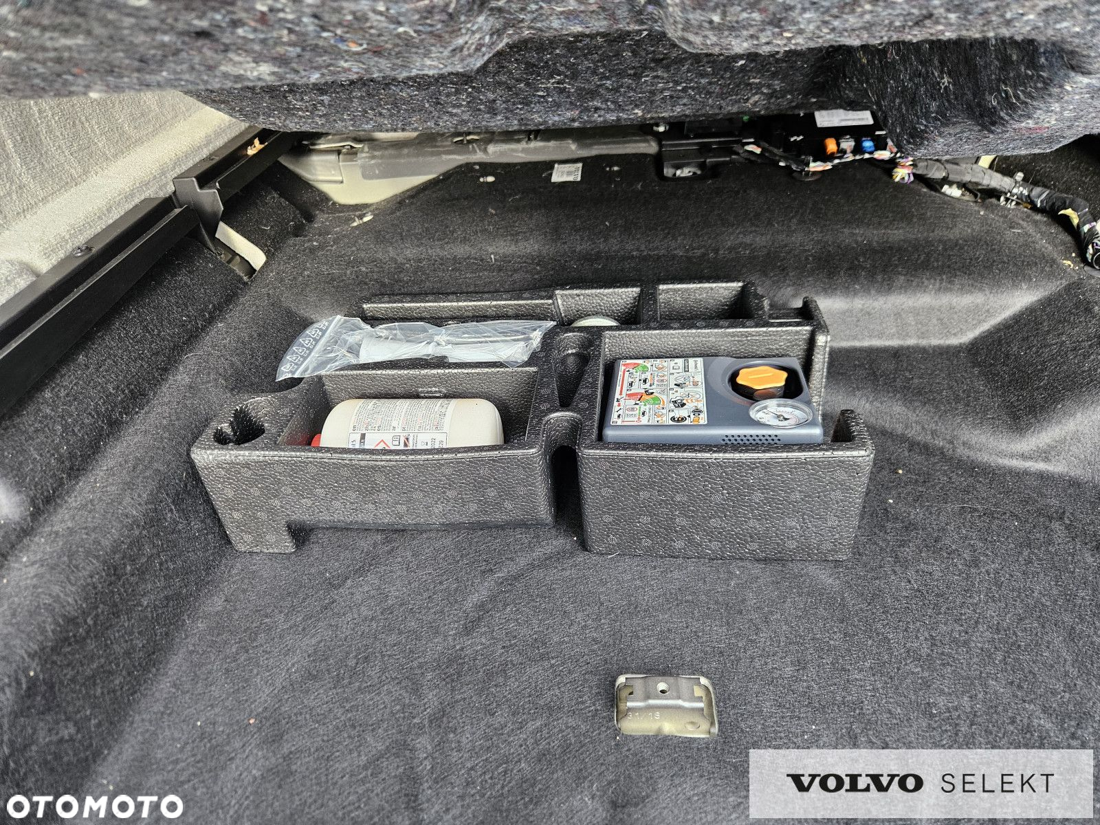 Volvo V90 Cross Country - 38
