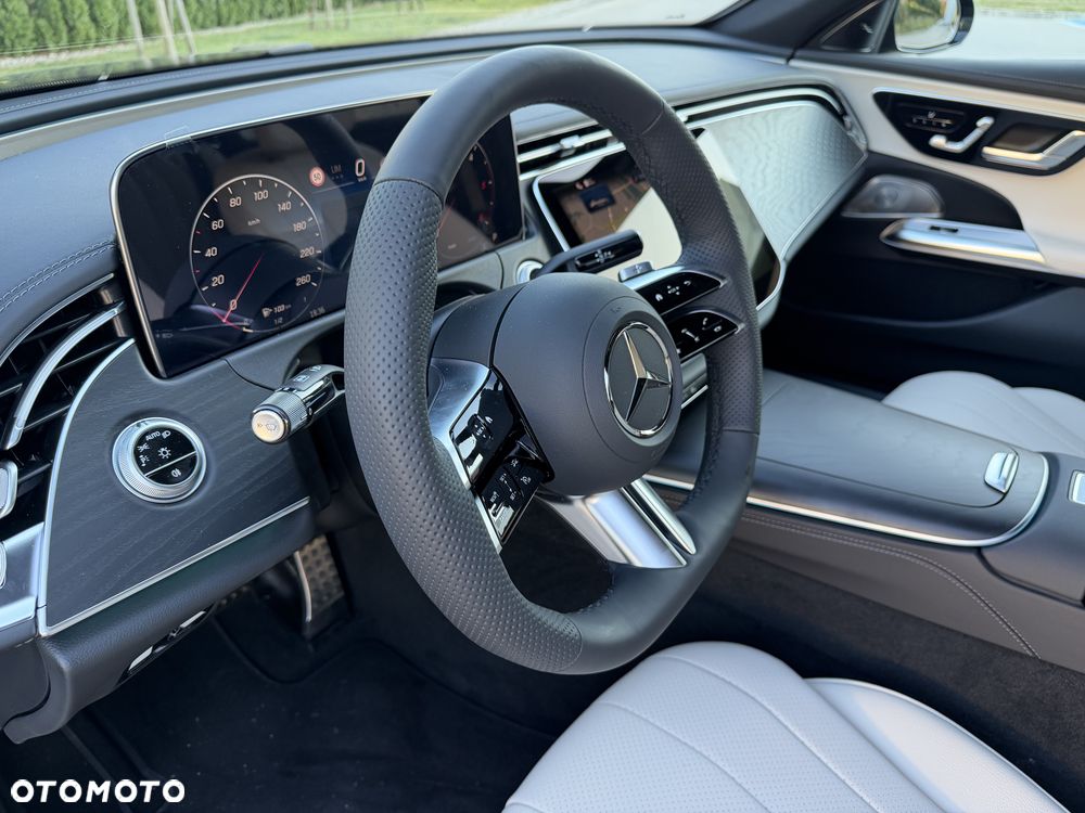 Mercedes-Benz Klasa E 220 d 4-Matic AMG - 16