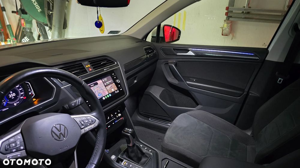 Volkswagen Tiguan 1.5 TSI EVO Elegance DSG - 33