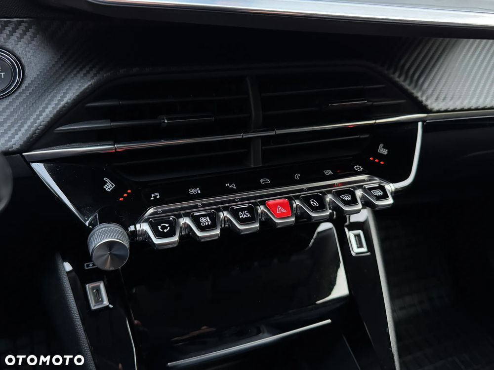 Peugeot 2008 1.2 PureTech Allure Pack S&S - 19