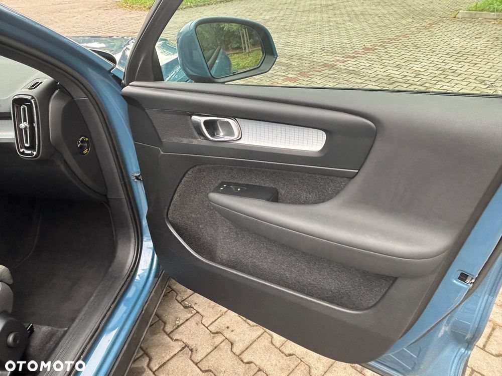 Volvo XC 40 B3 Core - 14
