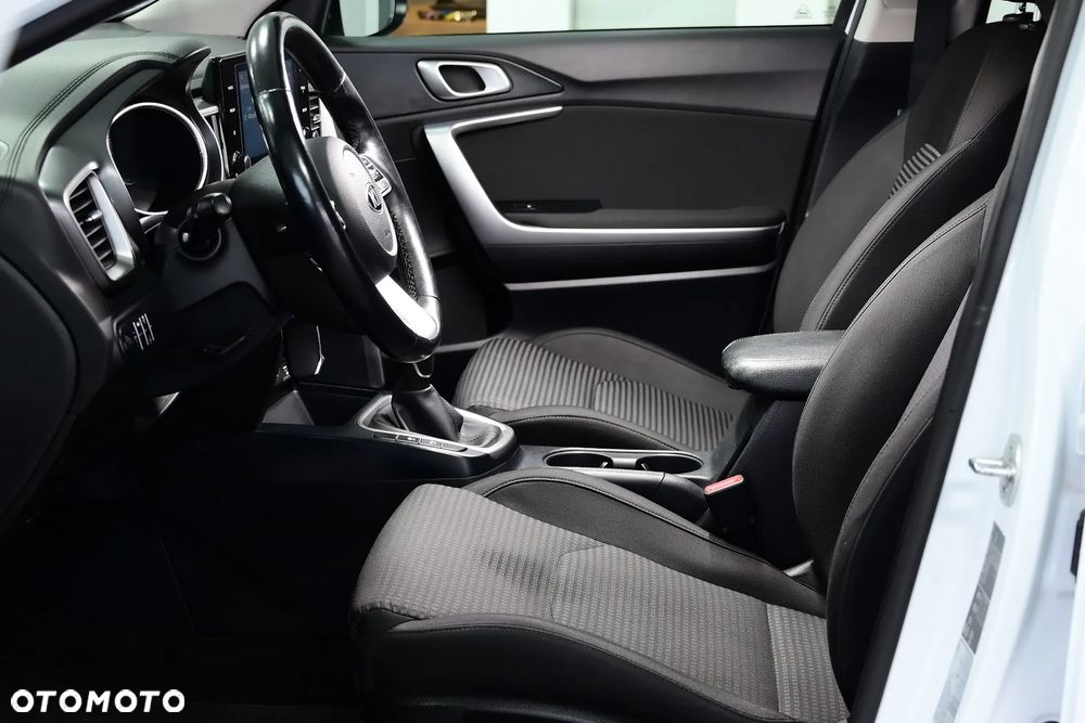 Kia Ceed 1.6 CRDi XL - 19