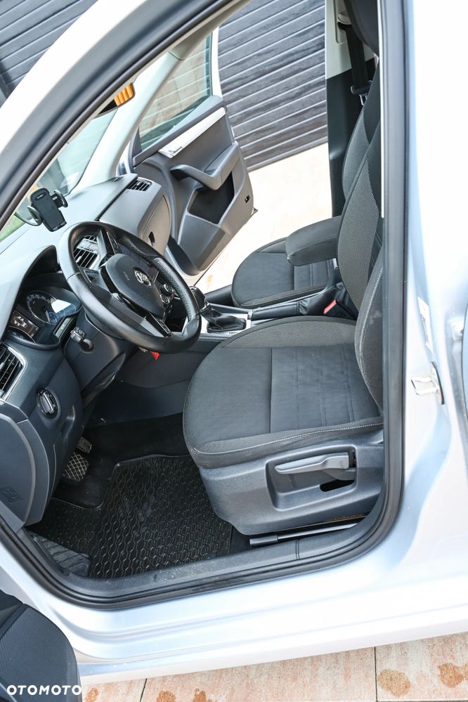 Skoda Octavia 2.0 TDI DSG Style - 11