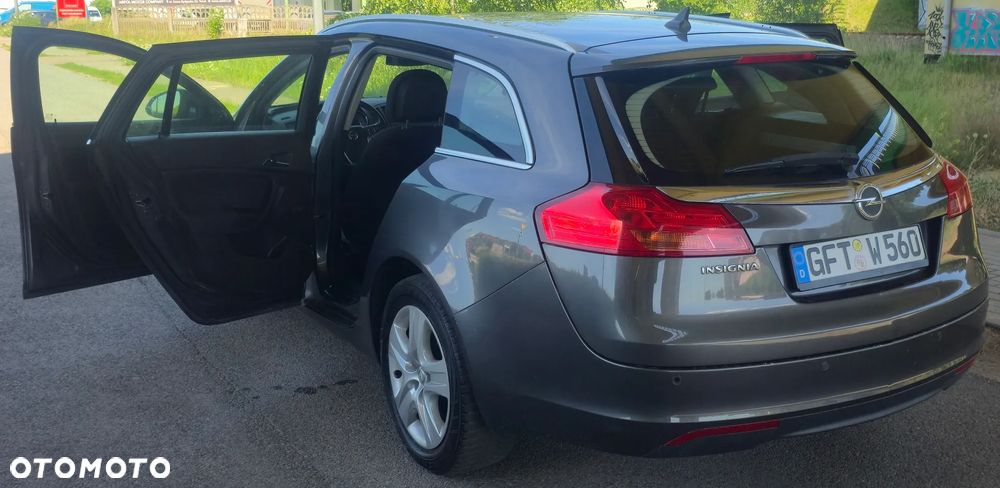 Opel Insignia 1.6 - 18