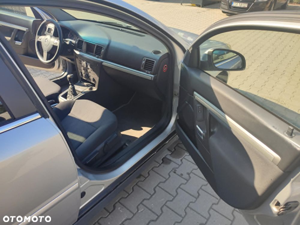 Opel Vectra 1.9 CDTI Cosmo - 14
