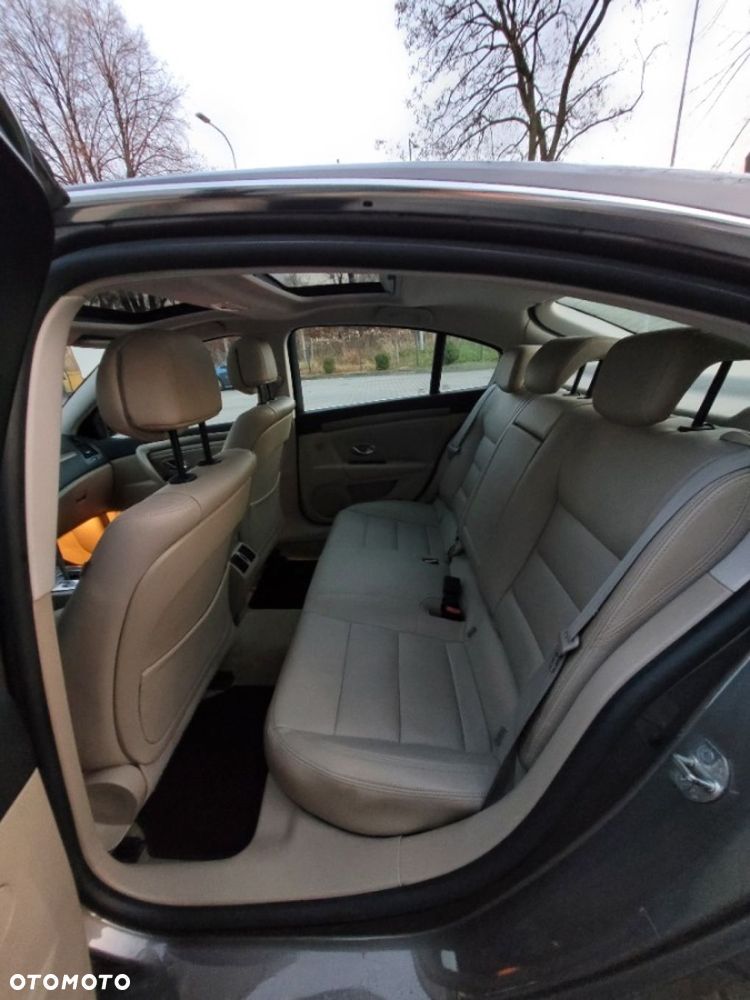 Renault Laguna 2.0 TCe 170 Initiale - 16