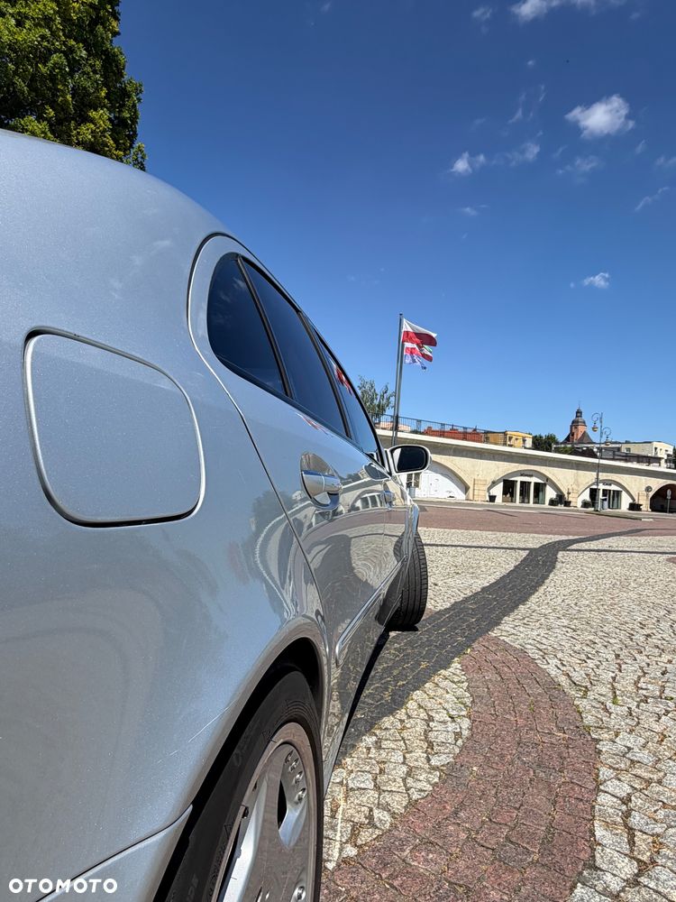 Mercedes-Benz Klasa E 220 CDI Automatik Avantgarde - 15