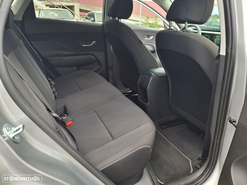 Hyundai Kauai 64.8 kWh Premium (TT) - 26