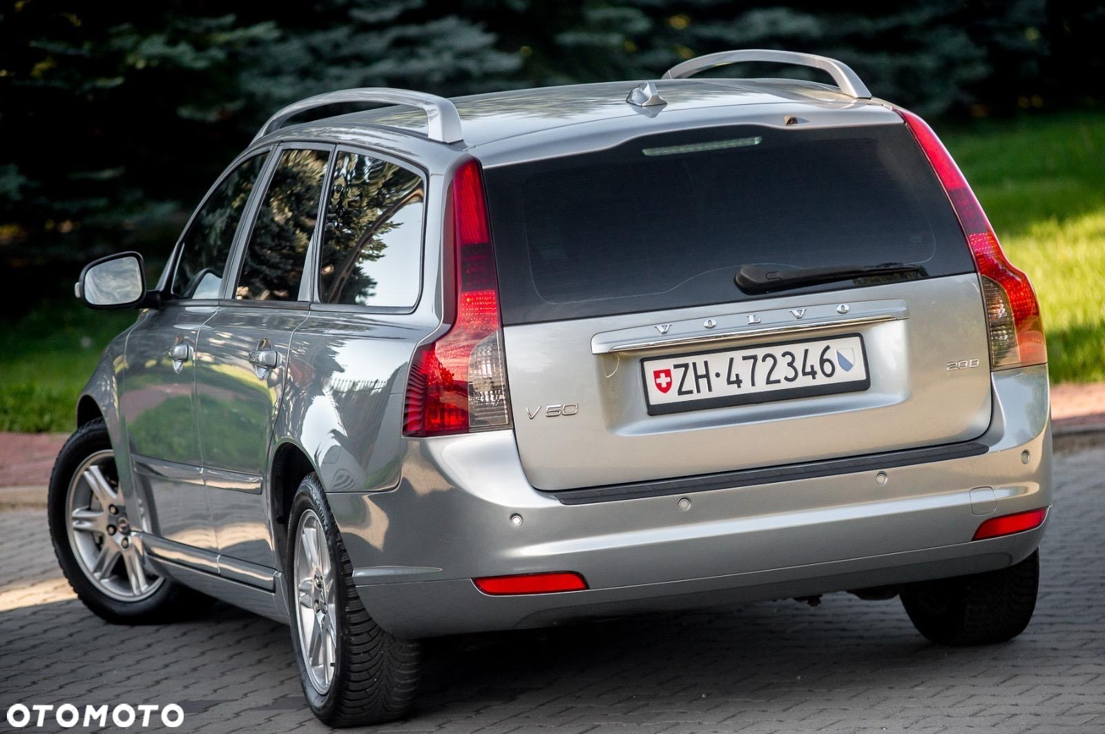 Volvo V50 2.0D DPF Powershift Kinetic - 14