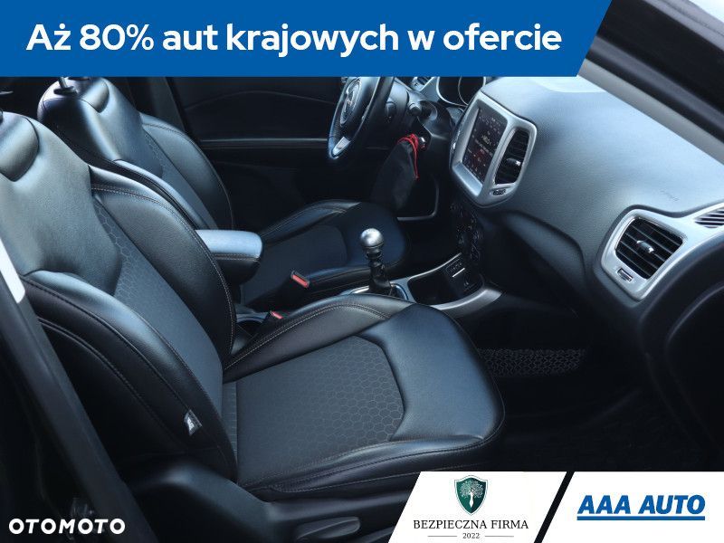 Jeep Compass - 11