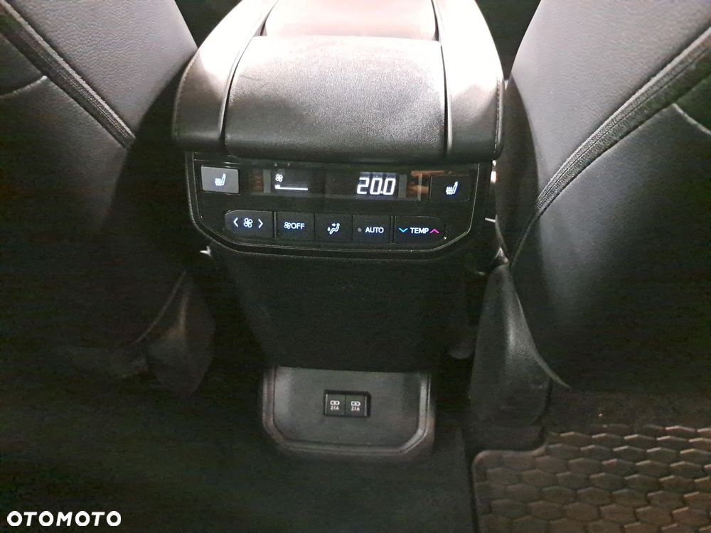 Toyota Highlander - 13