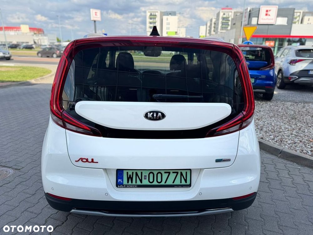 Kia Soul e-Soul 64kWh L - 4