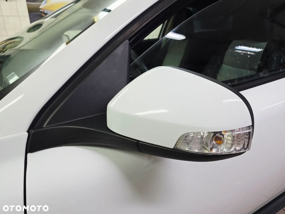 Volvo C30 1.6D DRIVe R-Design Start-Stop - 27
