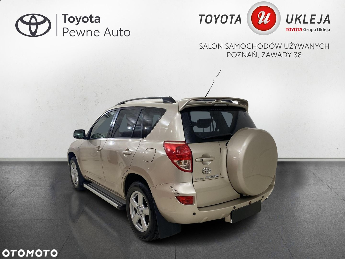 Toyota RAV4 - 9