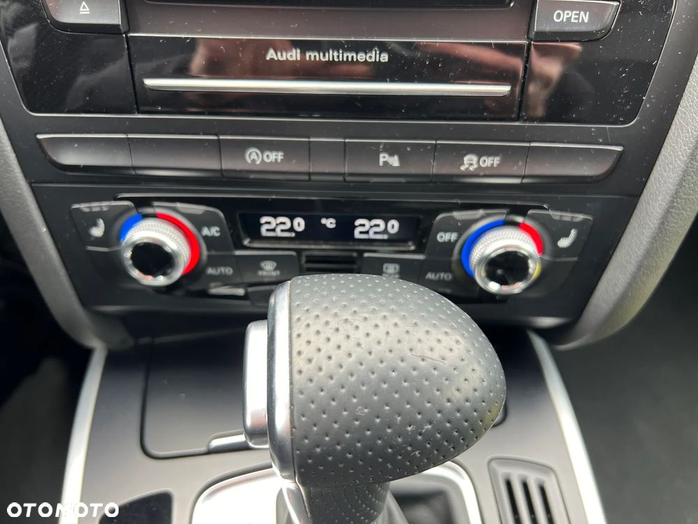 Audi A4 Avant 2.0 TDI DPF quattro S tronic S line Sportpaket - 26