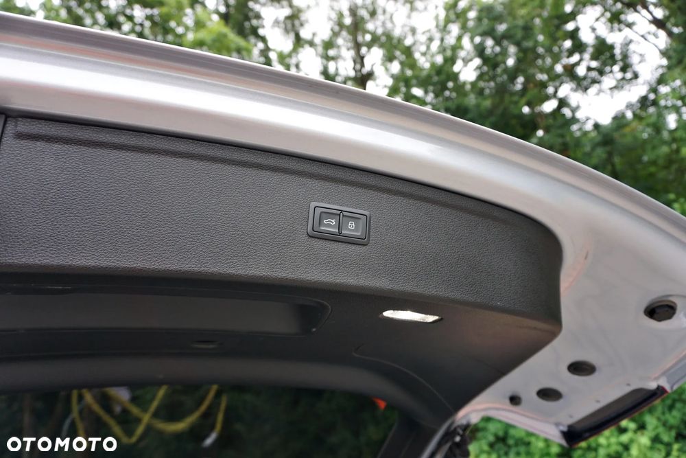 Audi Q5 50 TFSI e Quattro S Line S tronic - 34