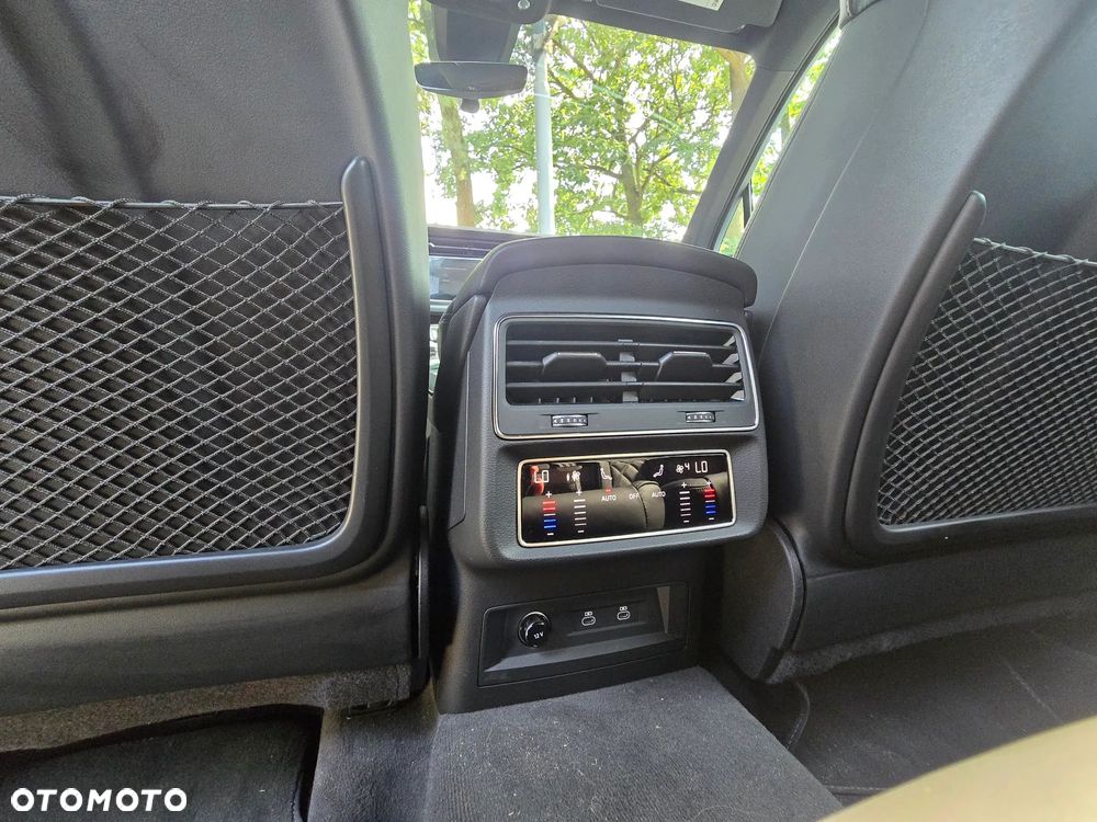 Audi SQ7 - 15