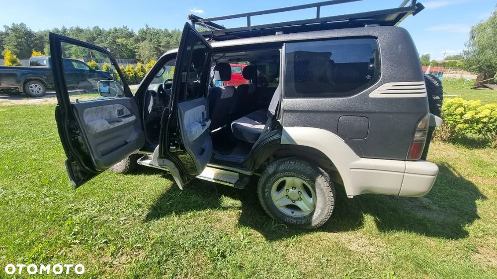 Toyota Land Cruiser KJ90 3.0 TD - 10