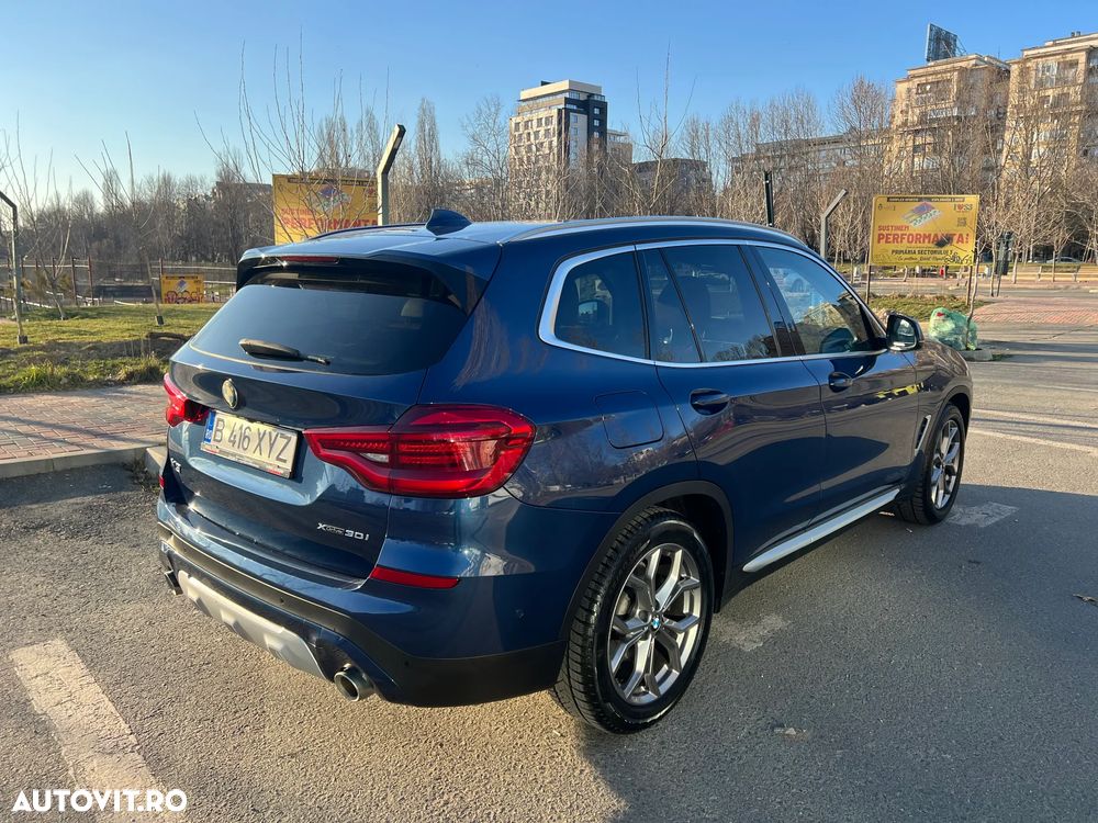 BMW X3 xDrive30i AT xLine - 4