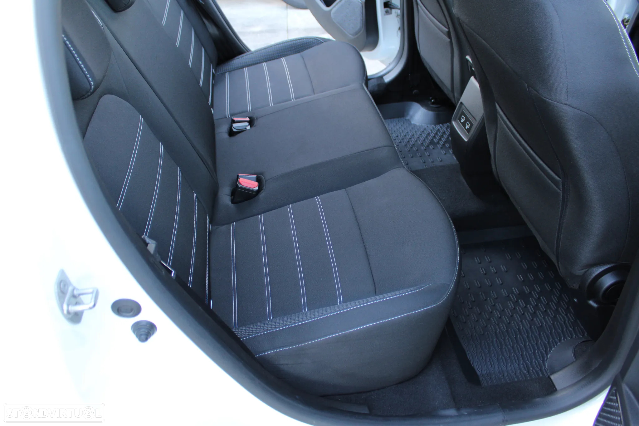 Dacia Duster 1.0 TCe ECO-G Extreme Bi-Fuel - 44