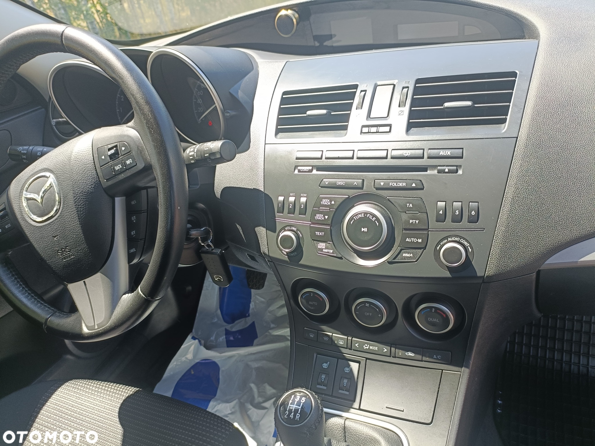 Mazda 3 1.6 Exclusive - 10