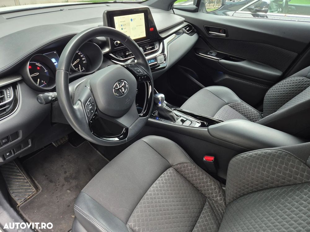 Toyota C-HR 2.0 HSD 184 CP 4x2 CVT Style - 11