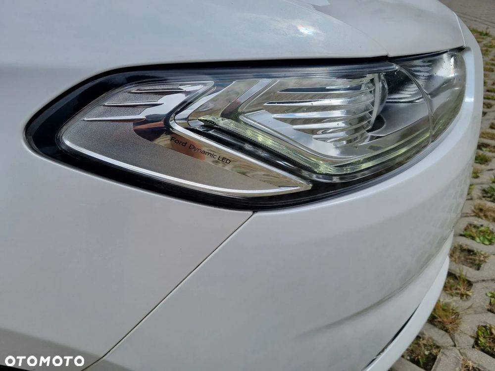 Ford Mondeo - 30