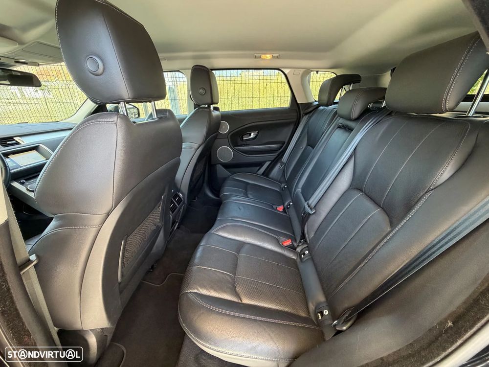 Land Rover Range Rover Evoque 2.0 eD4 SE Dynamic - 35