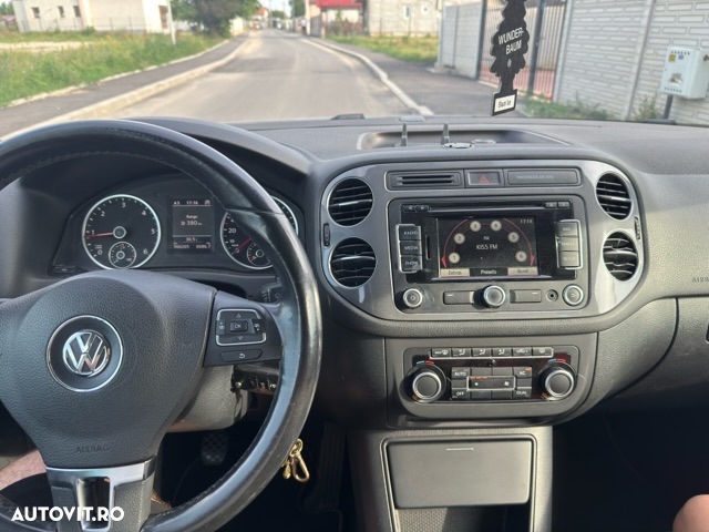 Volkswagen Tiguan 2.0 TDI 4Motion Trend & Fun - 18