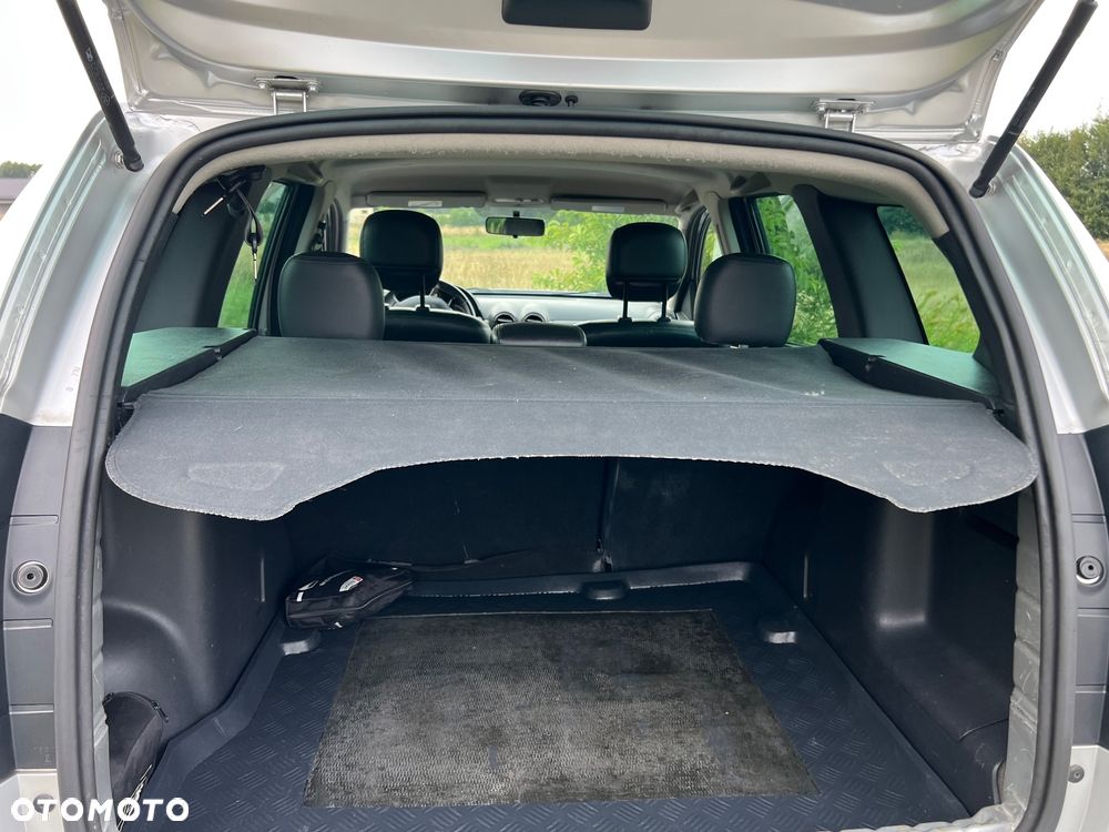 Dacia Duster 1.6 16V 4x2 Essentiel - 16