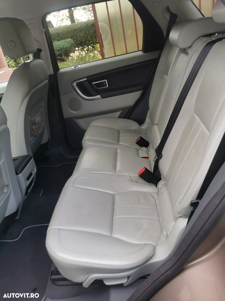 Land Rover Discovery Sport 2.0 l TD4 HSE Aut. - 6