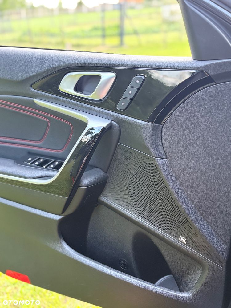 Kia ProCeed 1.6 T-GDI GT DCT - 23