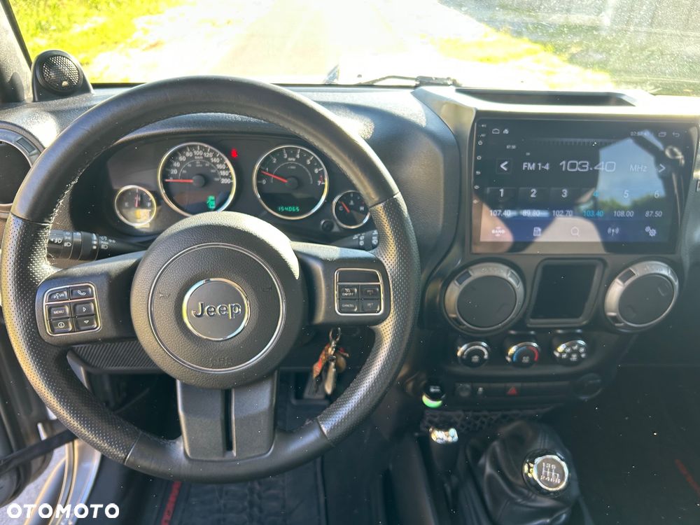 Jeep Wrangler - 9