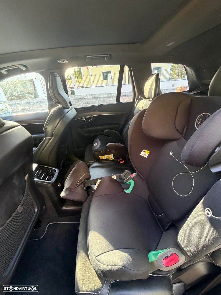 Volvo XC 90 - 7