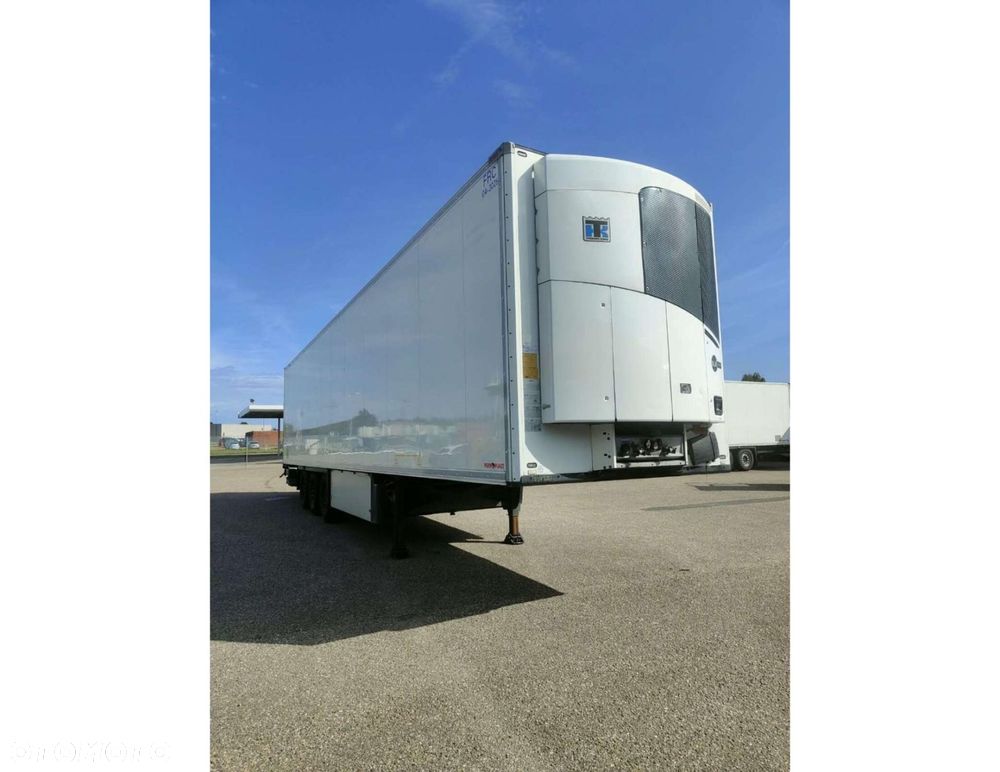 Schmitz Cargobull SKO FP 45 ThermoKing SLXi Spectrum Multitemp with Taillift - 8