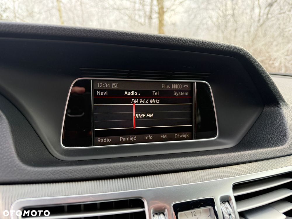 Mercedes-Benz Klasa E 300 BlueTEC 7G-TRONIC - 25
