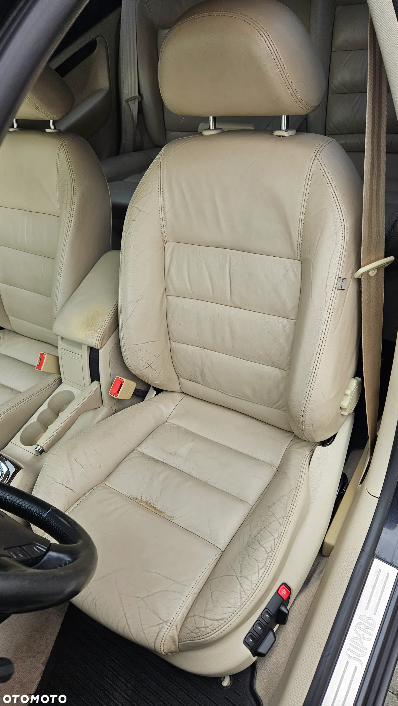 Skoda Superb 2.8 V6 Prestige Plus - 8
