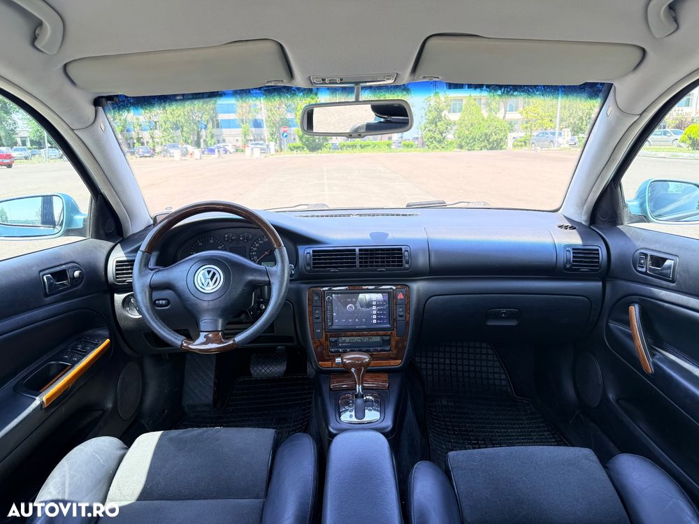 Volkswagen Passat - 7