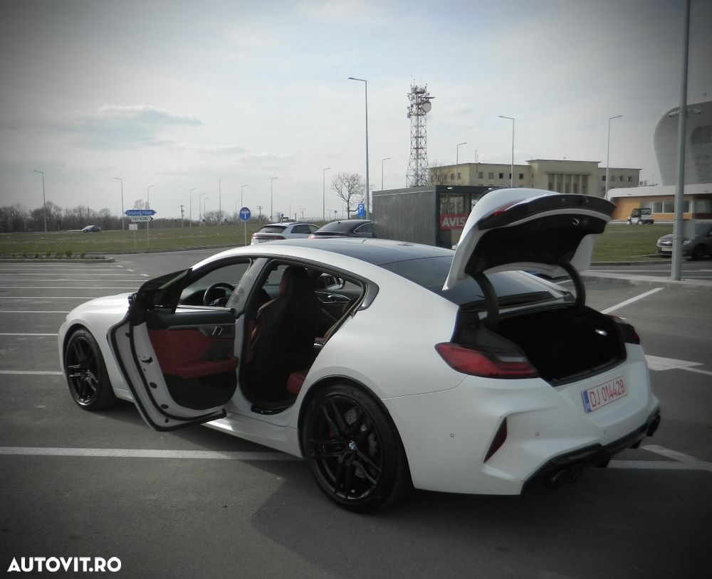 BMW M8 - 9