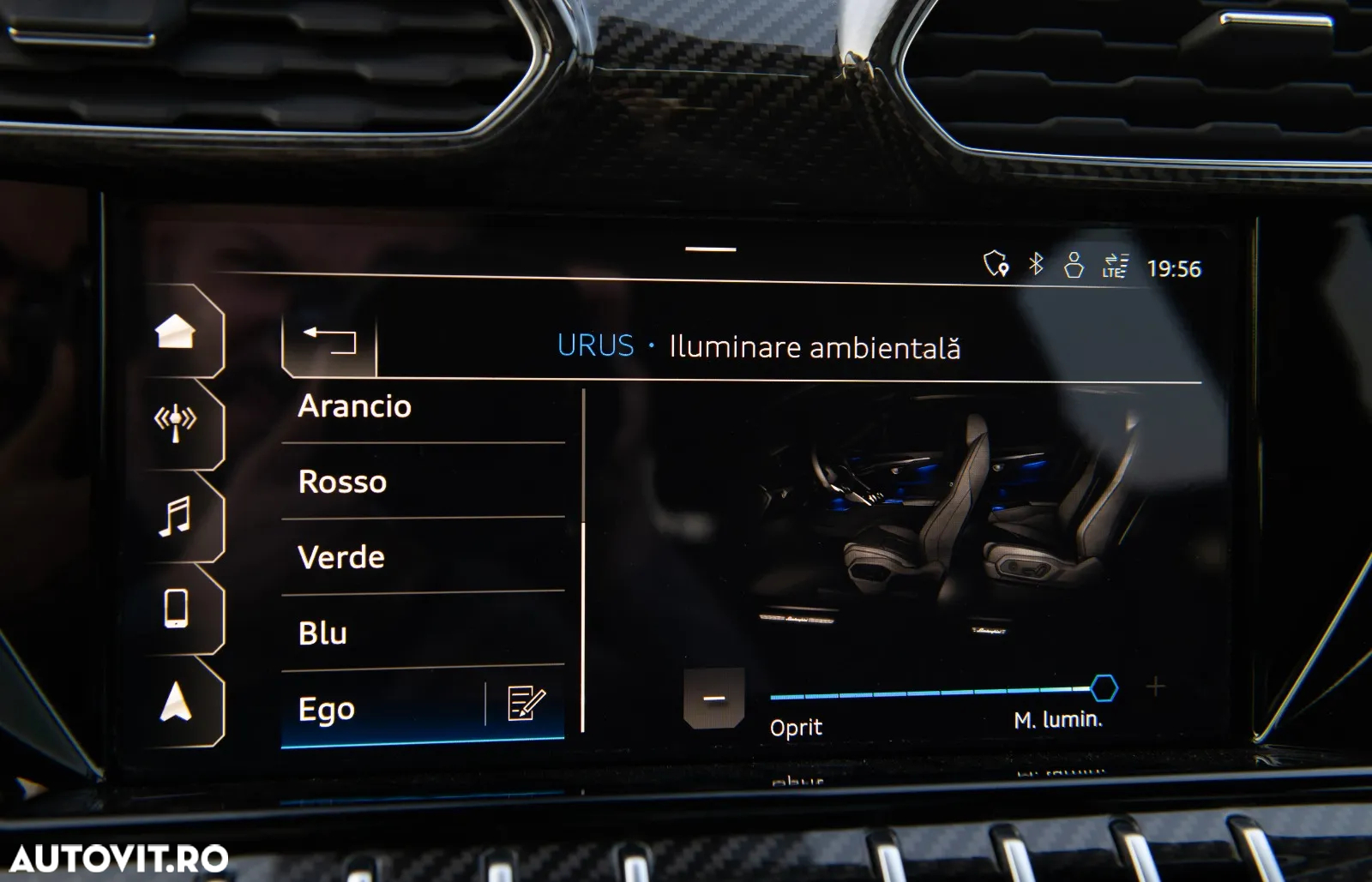 Lamborghini URUS - 34