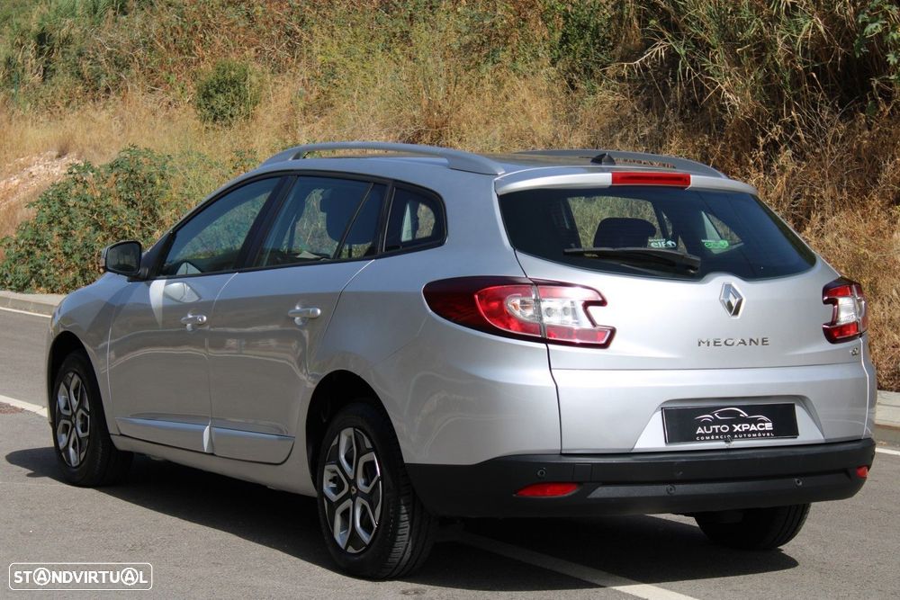 Renault Mégane Sport Tourer 1.5 dCi Intens - 11
