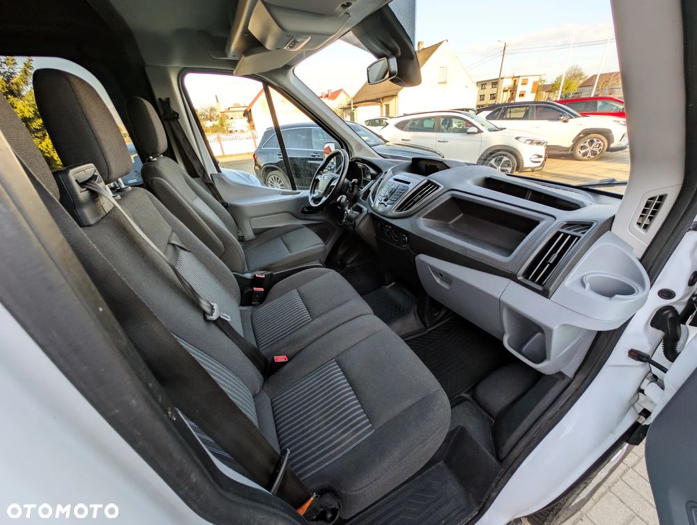 Ford Transit 7 osób, Brygadówka, Krajowy - 12