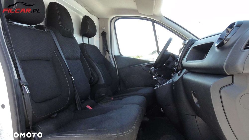 Opel VIVARO - B - 10
