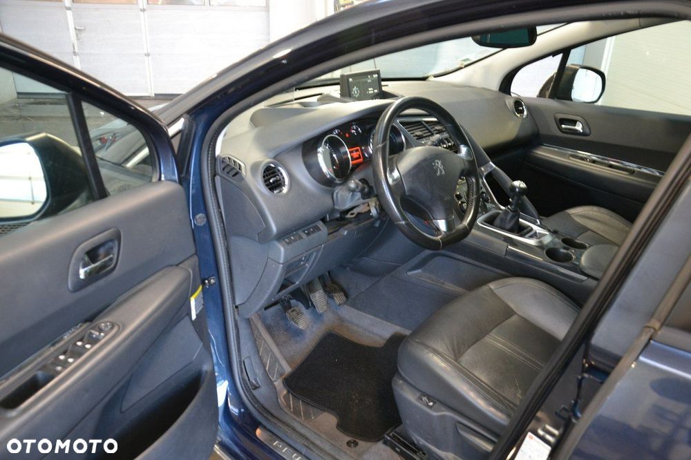 Peugeot 3008 - 17