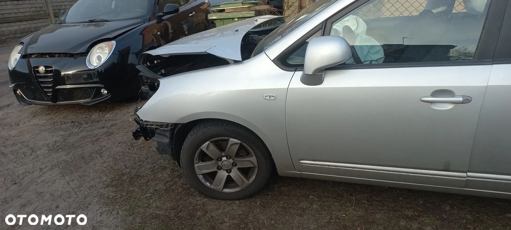 kia carens III 3 06-1 2 7Sdrzwi klapa TYLNA poznań - 3