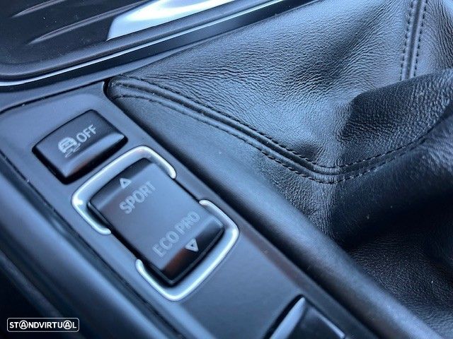 BMW 320 d Line Sport - 19
