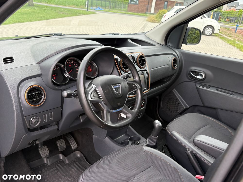 Dacia Dokker dCi 90 Stepway Celebration - 9